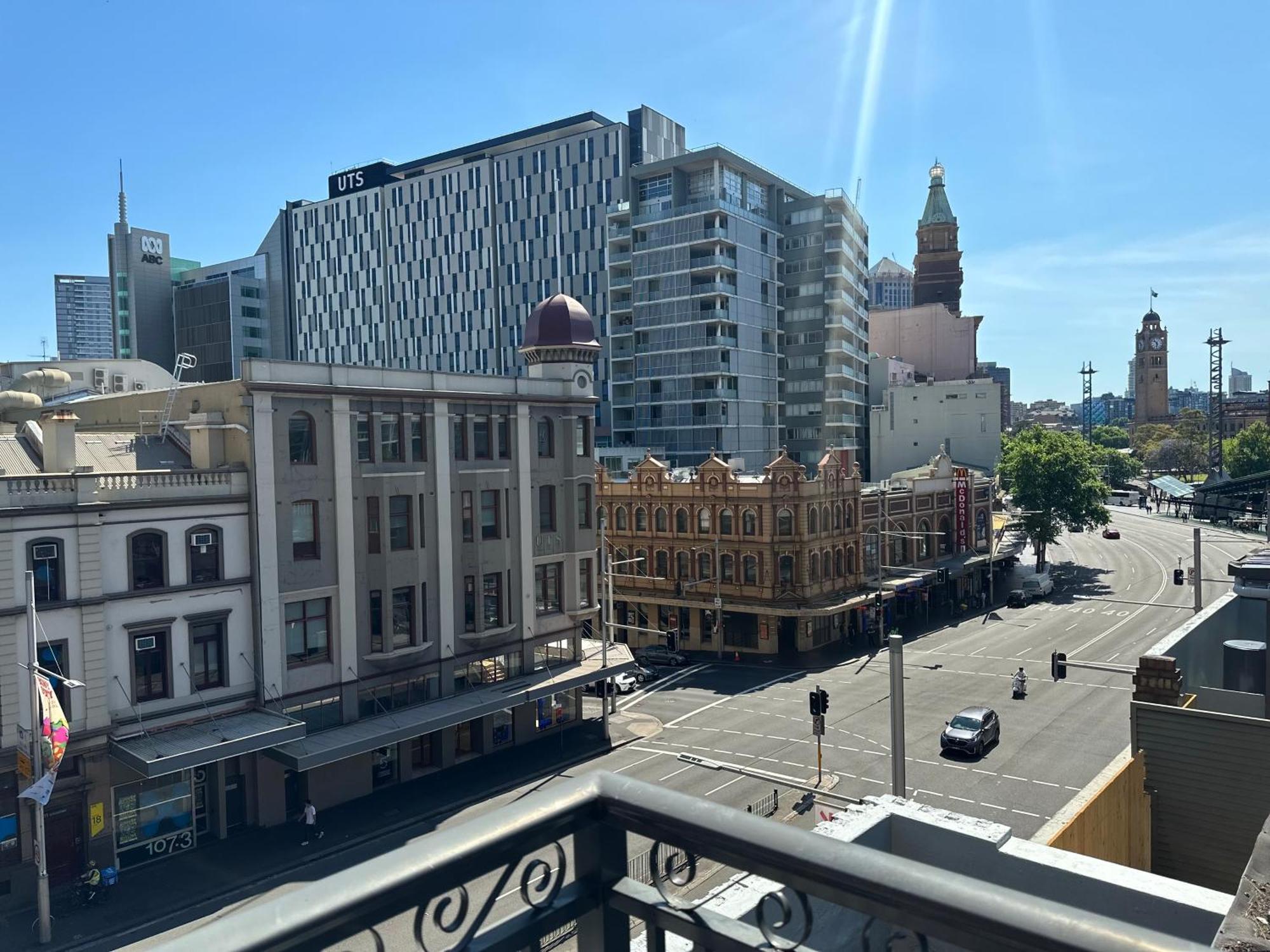 Sydney Riseon Hotel Exterior foto